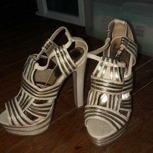 Beige/gold platform heels